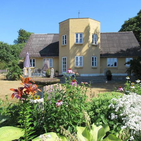 Okker Gokker Garden Hotel Allingåbro Екстериор снимка