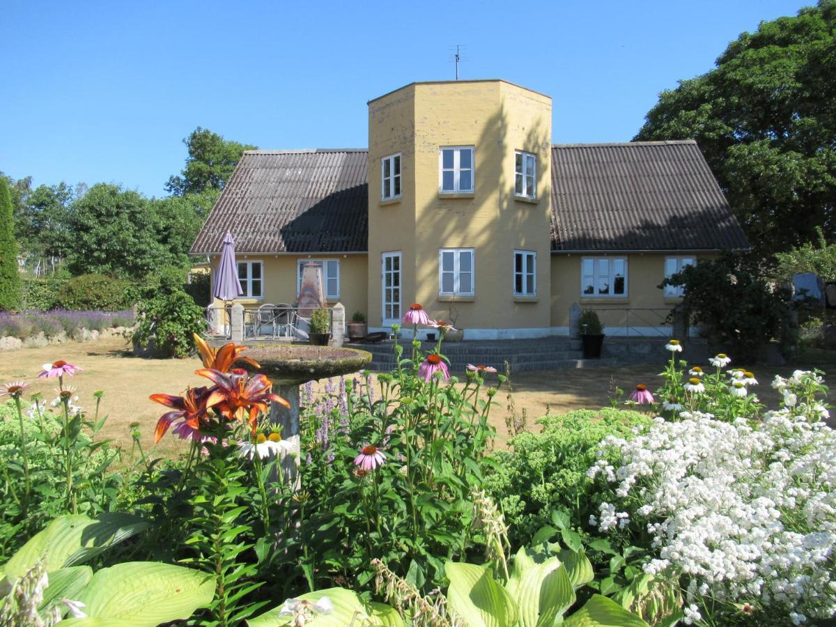 Okker Gokker Garden Hotel Allingåbro Екстериор снимка